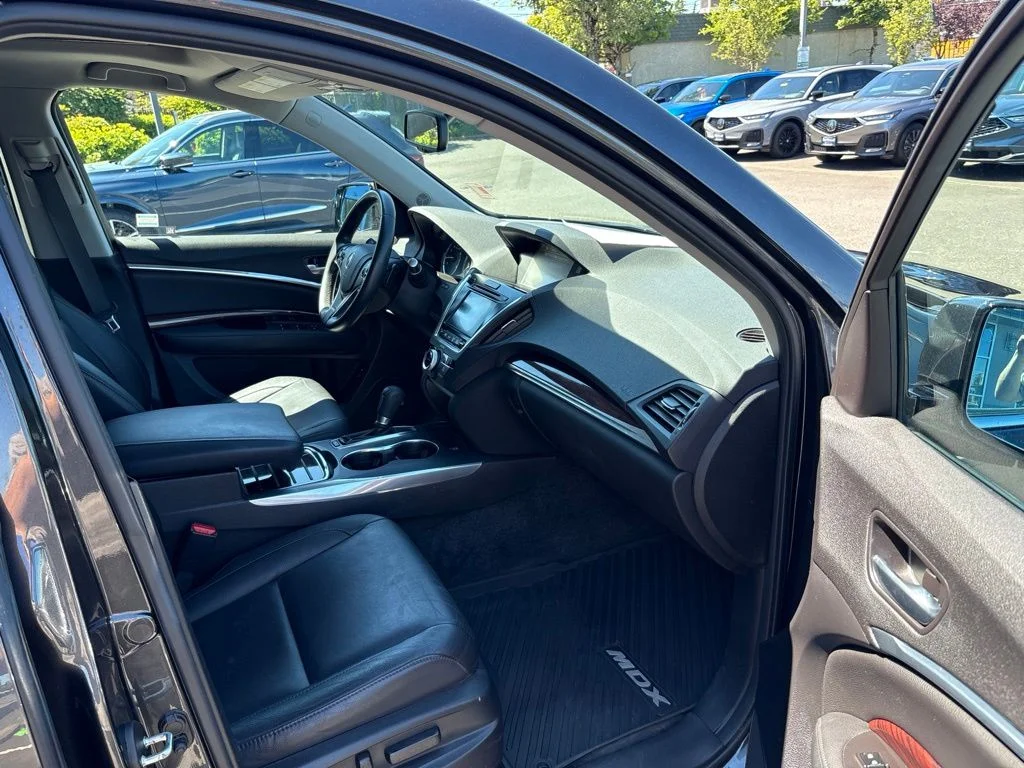 Used 2014  Acura 3.5L image 23