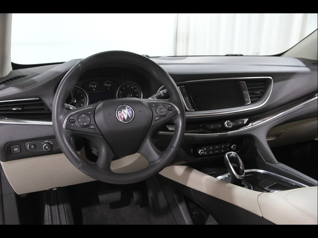 Used 2020 Summit White Buick Premium image 6