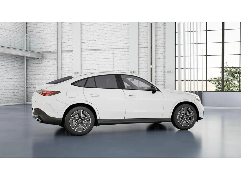 New 2027 White Mercedes-Benz GLC 300 image 47
