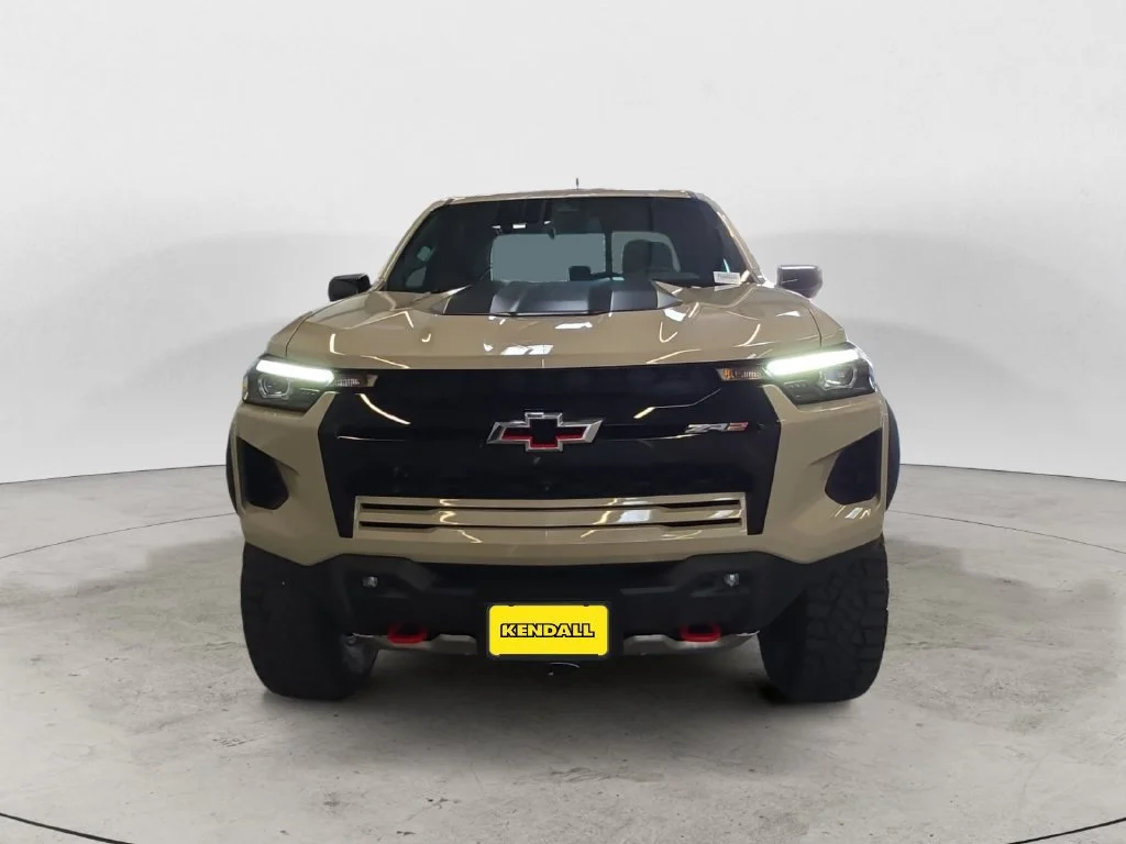 Used 2024 Sand Dune Metallic Chevrolet ZR2 image 2