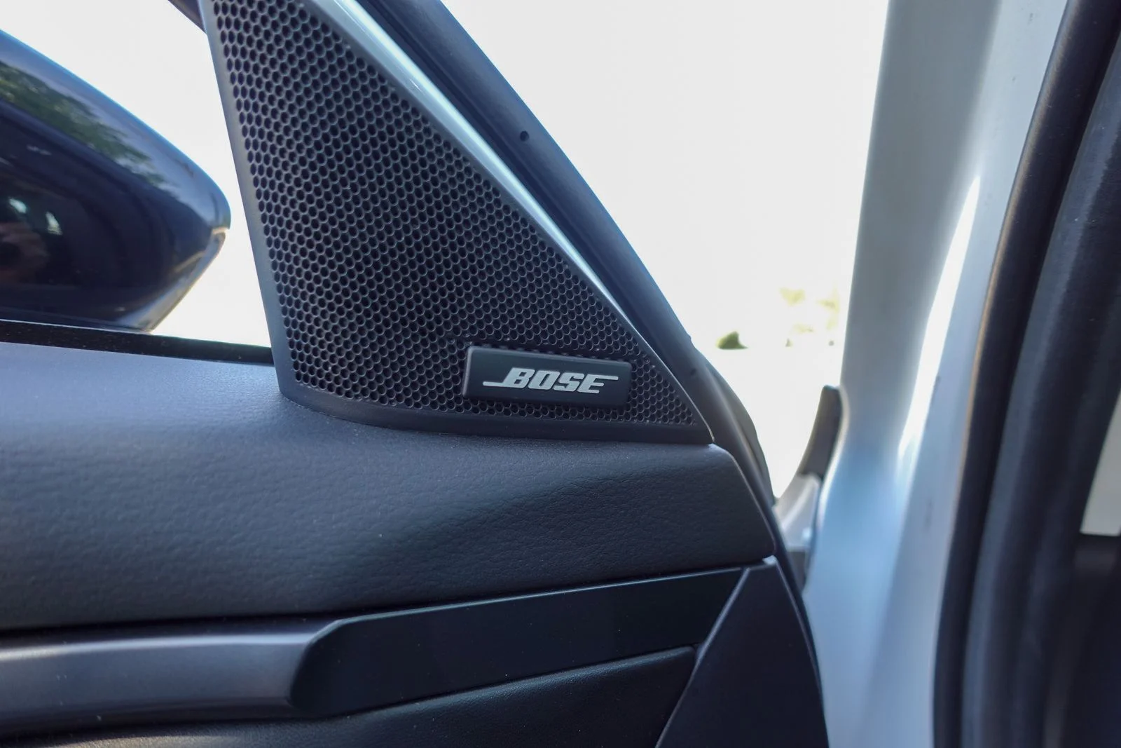 Certified Used 2025 Wind Chill Pearl Mazda Premium image 18