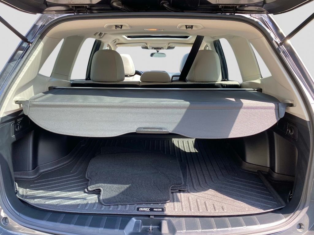 Used 2023 Gray Subaru Premium image 7