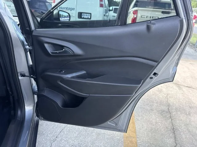 Used 2025 Gray Chevrolet LT image 21