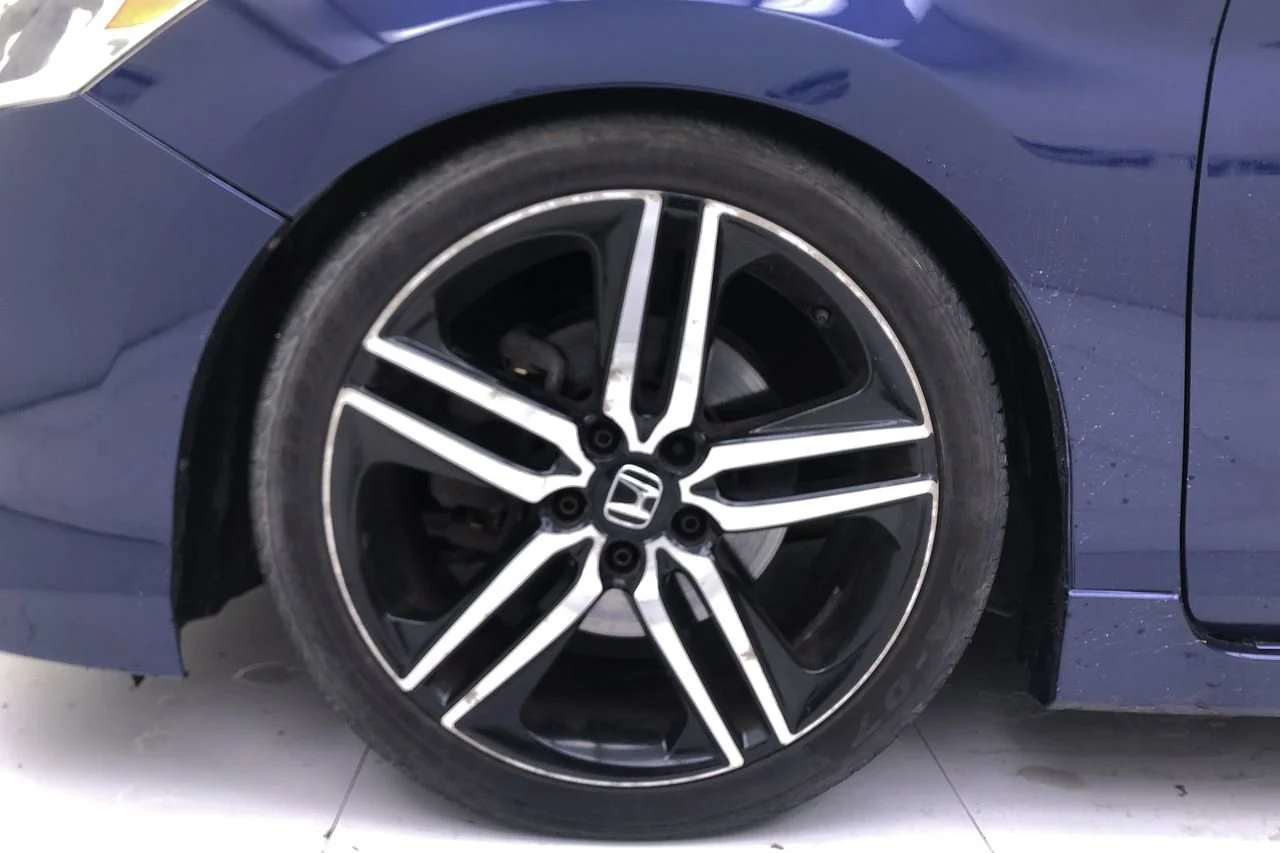 Used 2017 Obsidian Blue Pearl Honda Sport image 18