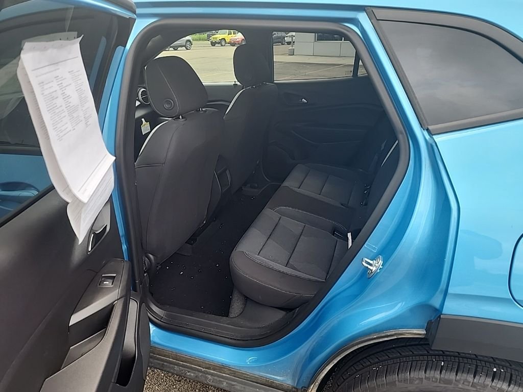 Used 2025 Blue Chevrolet 1RS image 11