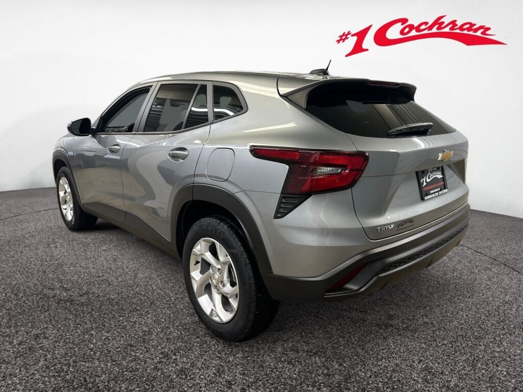 Used 2024 Sterling Gray Metallic Chevrolet LS image 18