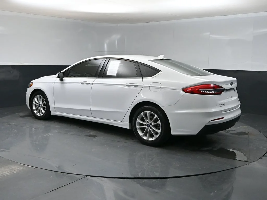 Used 2020 White Ford SE image 6