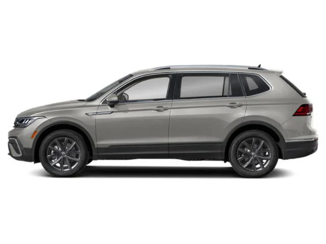Certified Used 2024 Pyrite Silver Metallic Volkswagen SE image 3