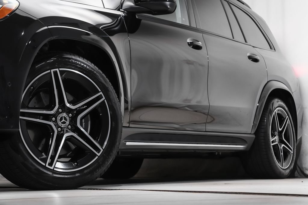 New 2026 Black Mercedes-Benz GLS 450 image 46