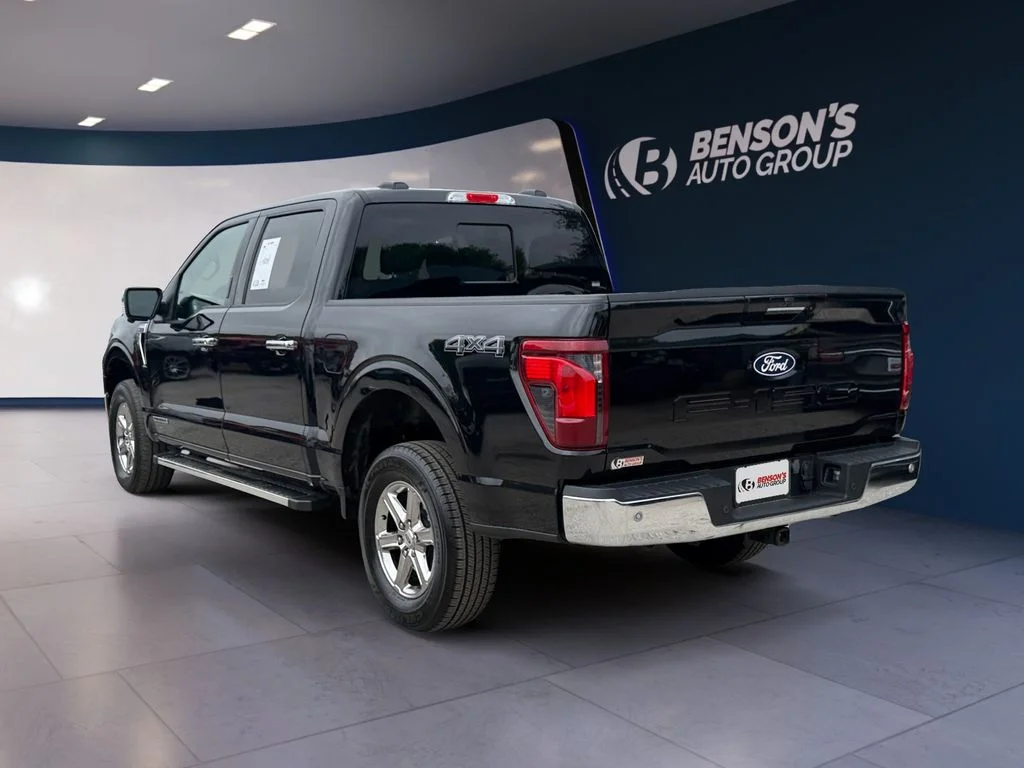 Used 2024 Black Ford XLT image 3