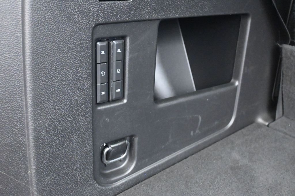 Used 2019 Gray Ford Limited image 16