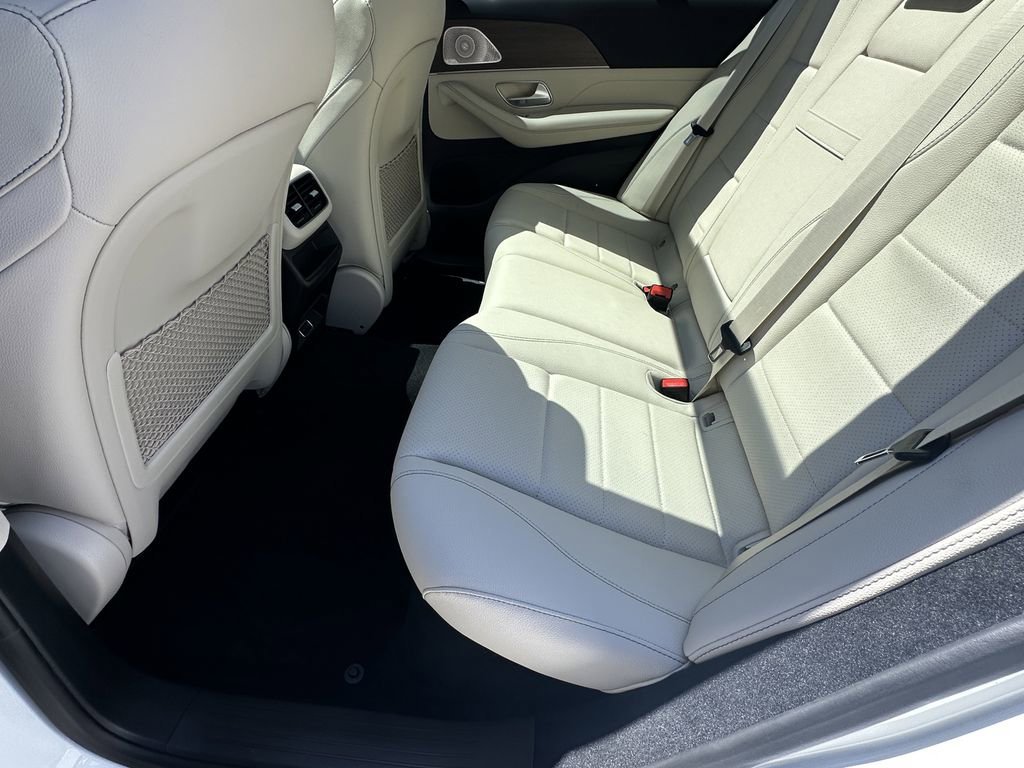 New 2026 Polar White Mercedes-Benz GLE 350 image 24