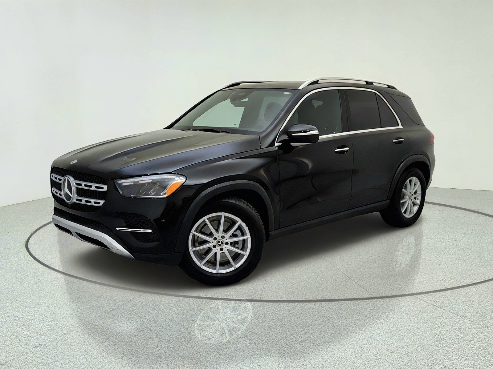 Certified Used 2026 Obsidian Black Metallic Mercedes-Benz GLE 350 image 1