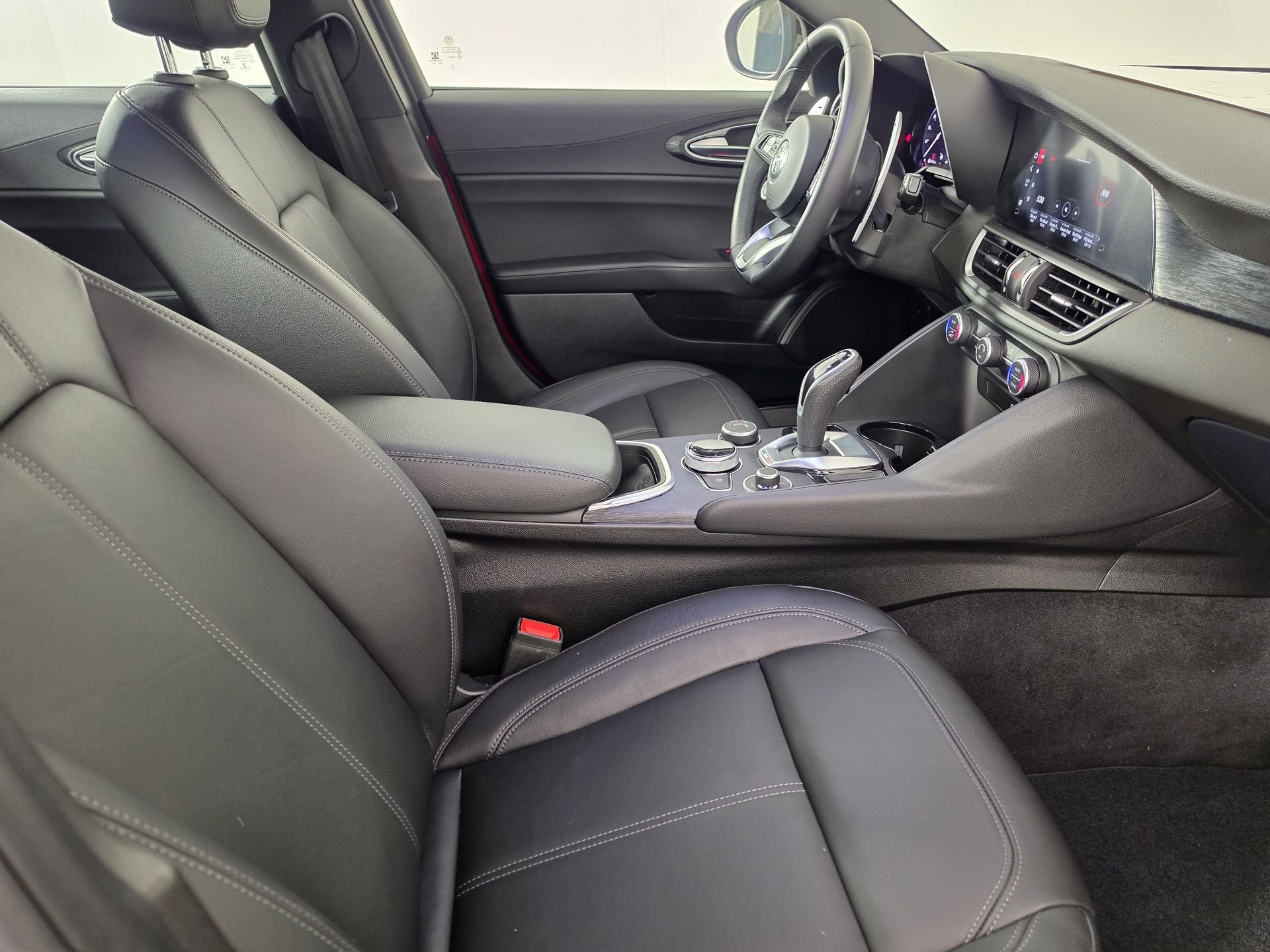 2024 Alfa Romeo Giulia Sprint - Photo 43