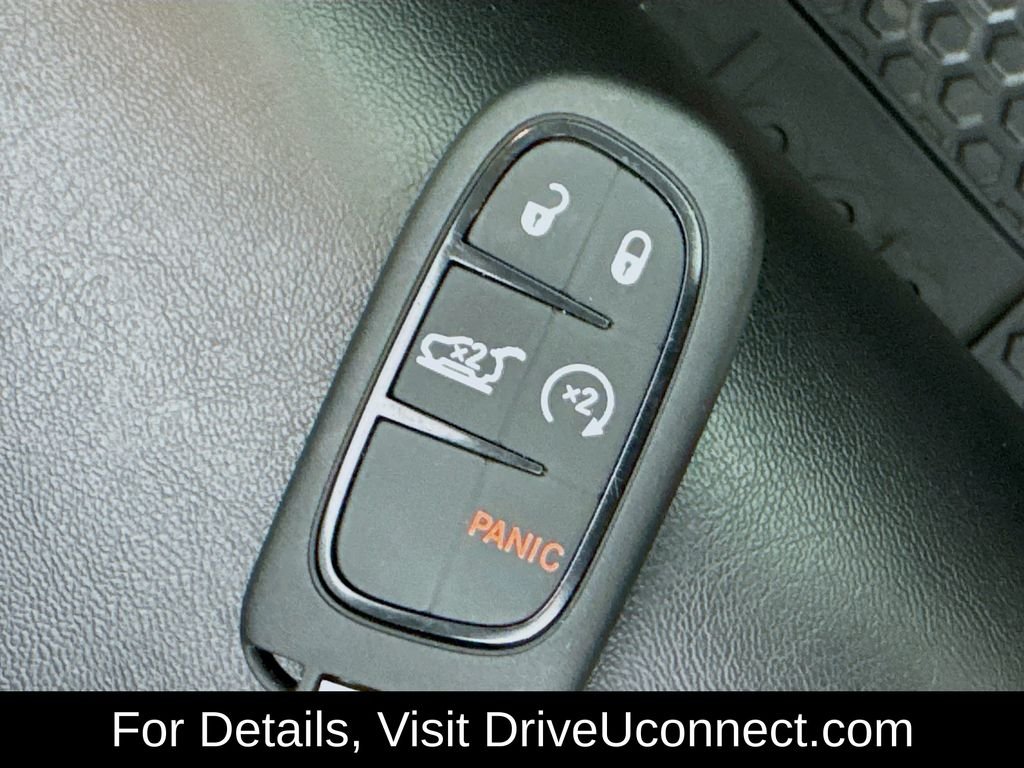 Used 2022 Bright White Clearcoat Jeep Trailhawk image 38