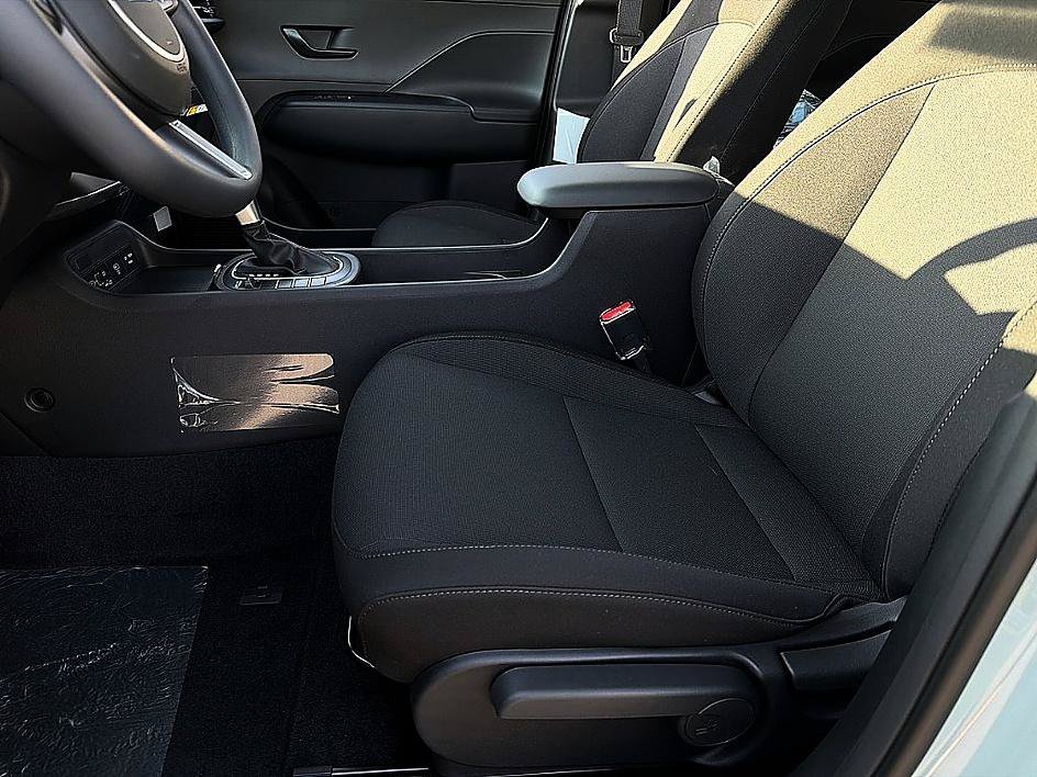 New 2027 Mirage Green Hyundai SE FWD image 7
