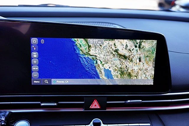 Used 2024 Blue Hyundai SEL image 23