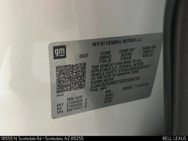 Used 2025 White GMC AT4 Ultimate image 29