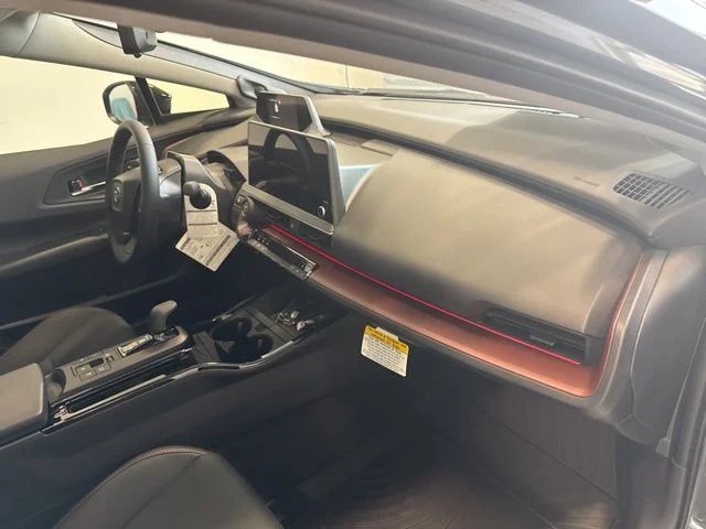 2026 Toyota Prius Plug-in Hybrid XSE Premium - Photo 24