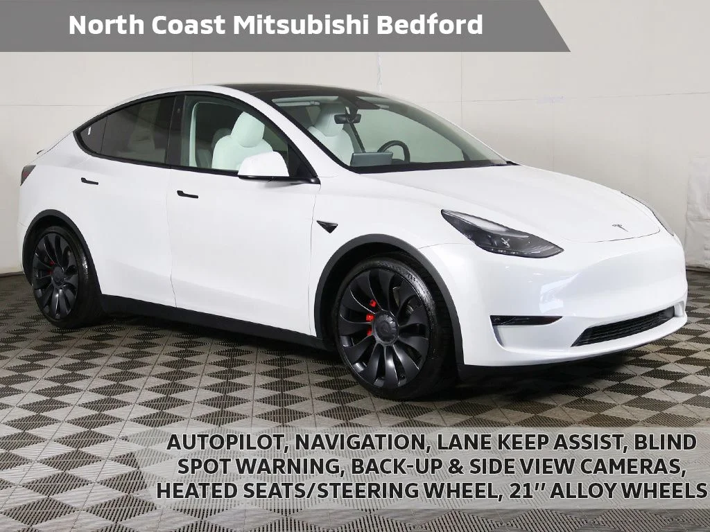 2023 Tesla Model Y Performance Dual Motor All-Wheel Drive's photo