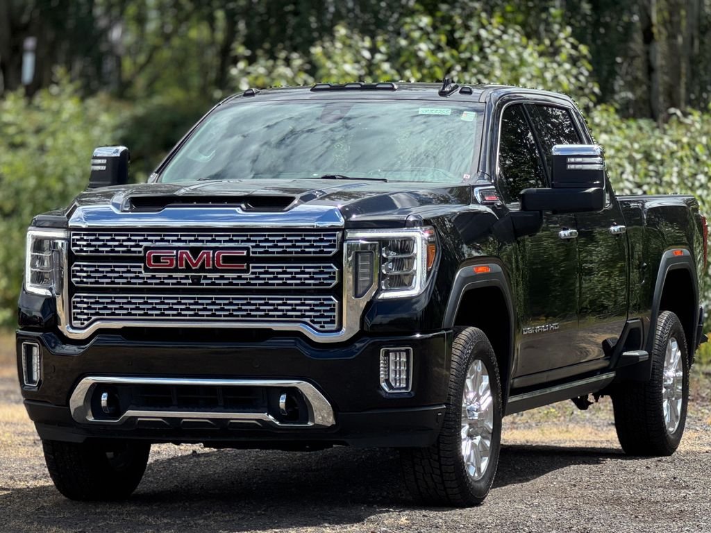 Used 2022 Ebony Twilight Metallic GMC Denali image 2