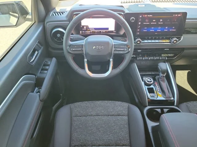 2026 Chevrolet Colorado Z71 - Photo 8