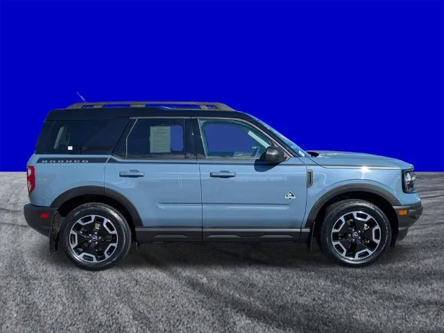 Certified Used 2024 Azure Gray Metallic Ford Outer Banks image 3
