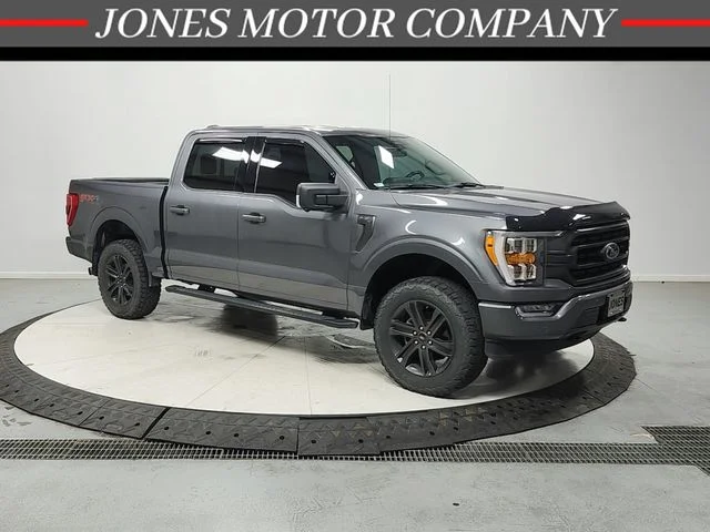 Used 2021 Gray Ford XLT image 1