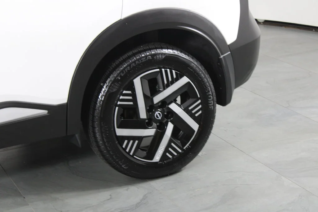 2026 Nissan KICKS SV - Photo 15