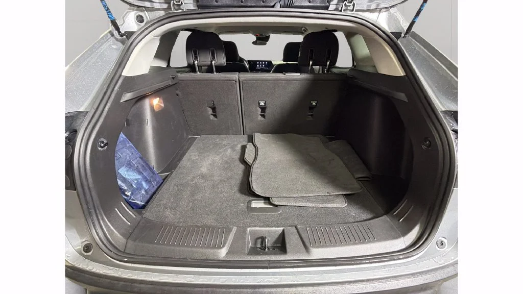 Used 2024 Sterling Gray Metallic Chevrolet LS image 28