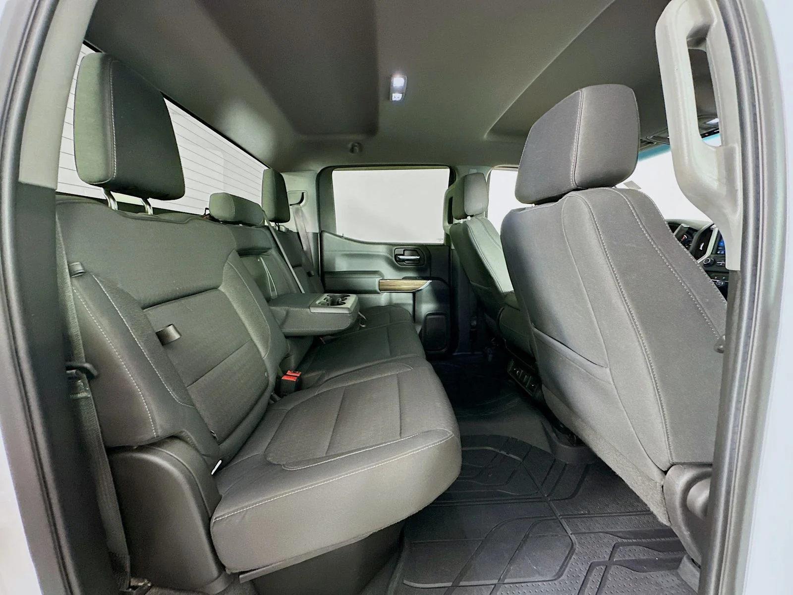Used 2019 Summit White Chevrolet LT Trail Boss image 28
