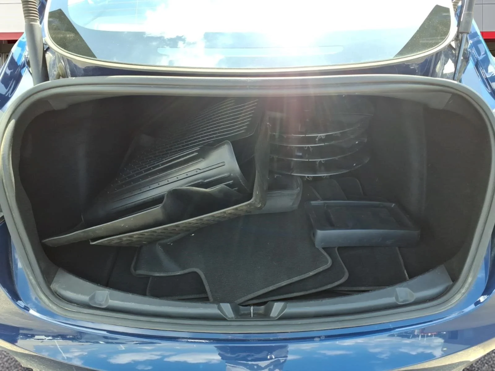 Used 2022 Blue Tesla Long Range image 19