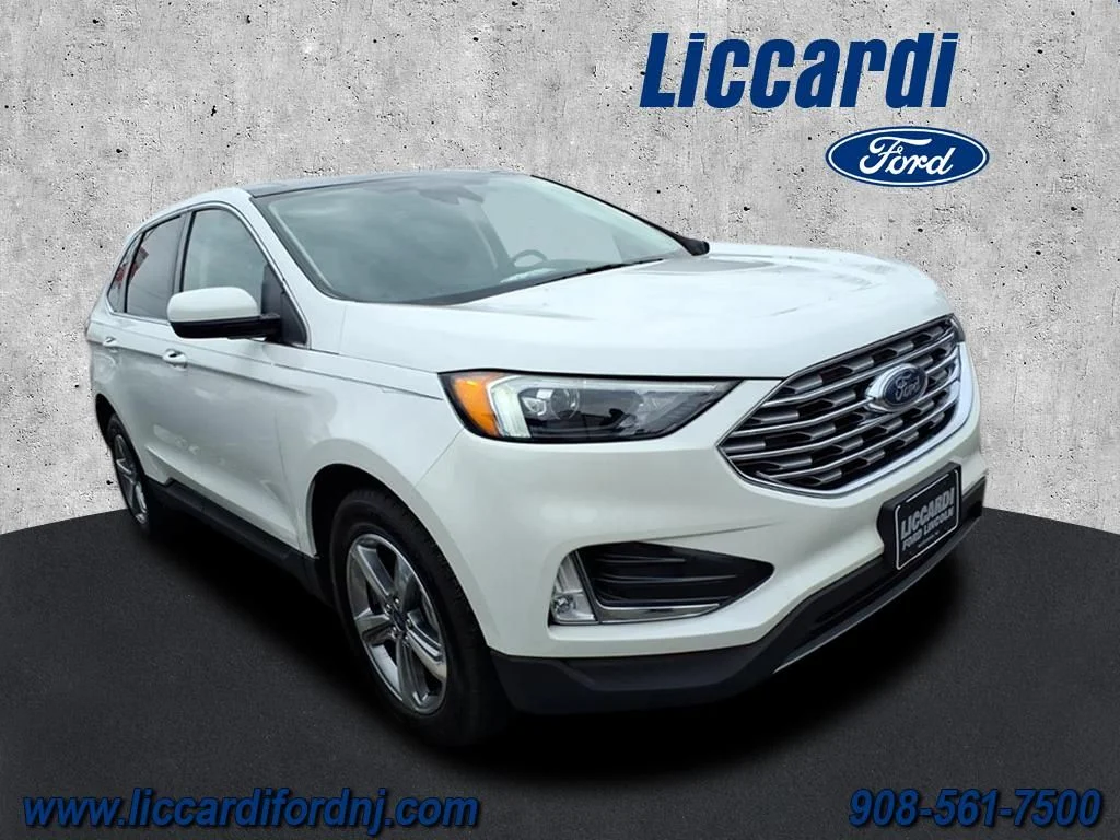 2022 Ford Edge SEL AWD's photo