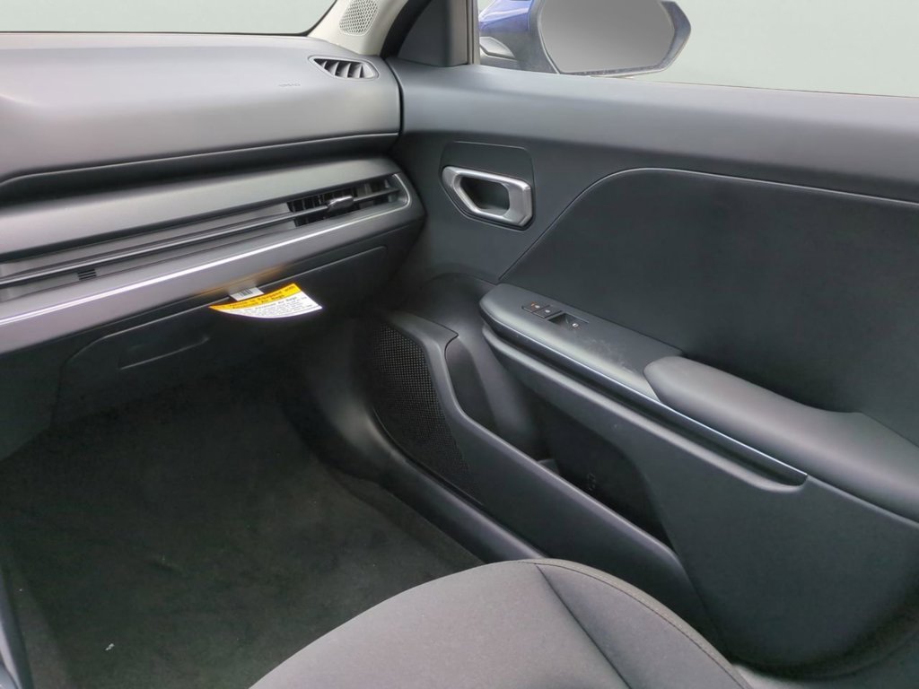 2026 Kia K4 LXS - Photo 14