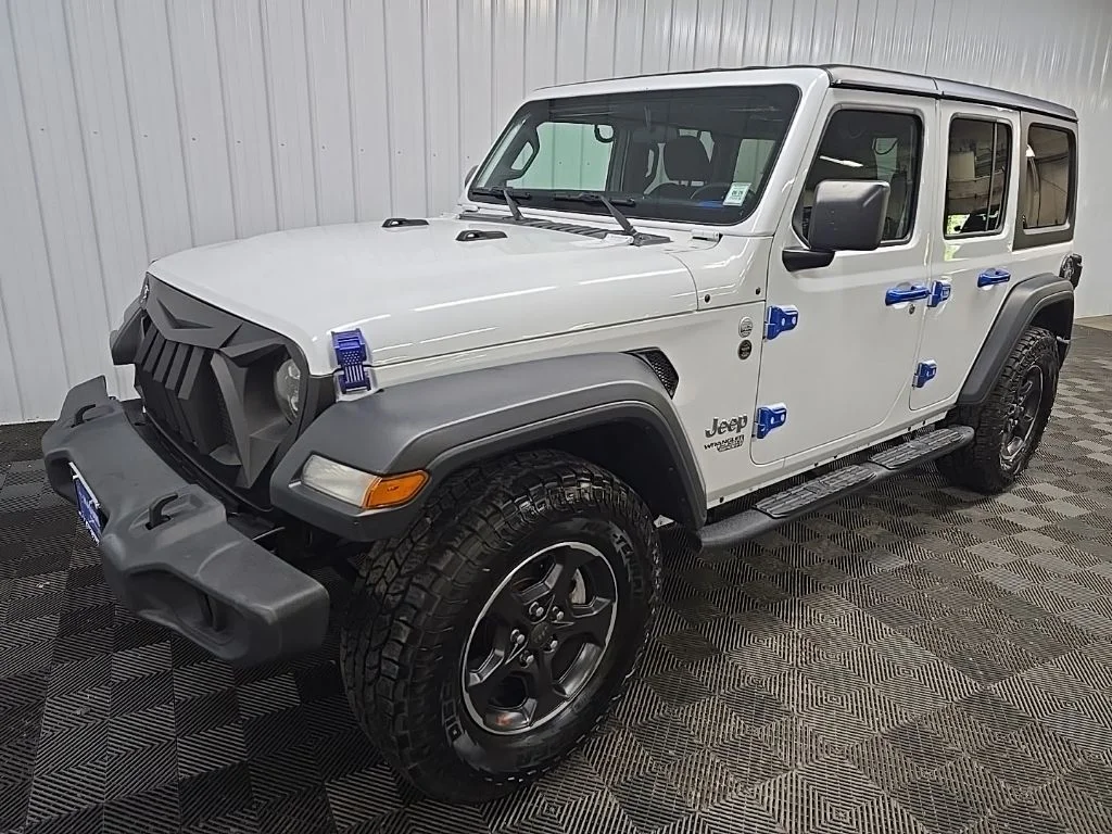 Used 2019 White Jeep Unlimited Sport S image 8