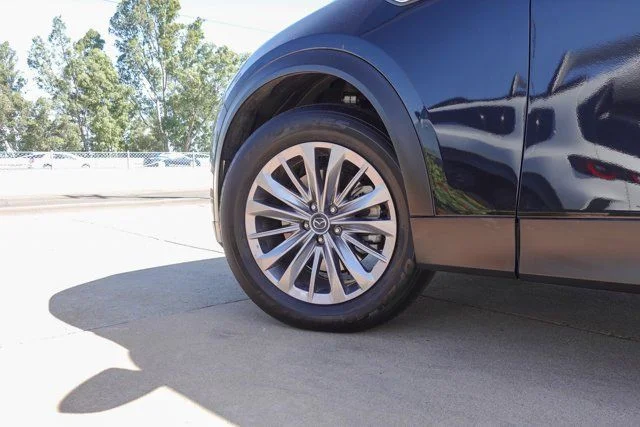 Certified Used 2024 Jet Black Mica Mazda Preferred image 10