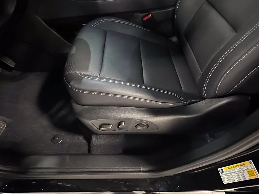 Used 2026 Black Chevrolet LT image 23