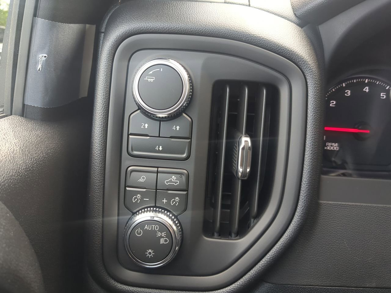 2026 GMC Sierra 2500HD Pro - Photo 17