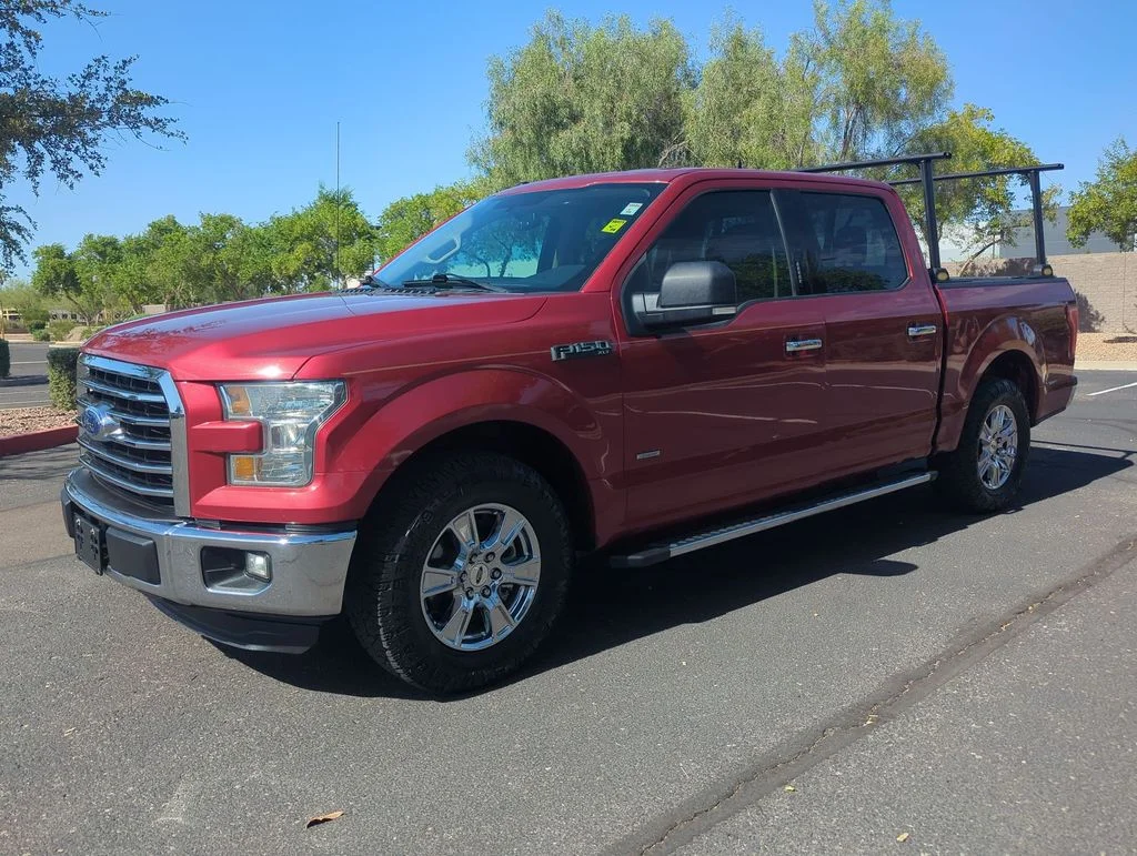 Used 2016 Red Ford XLT image 3