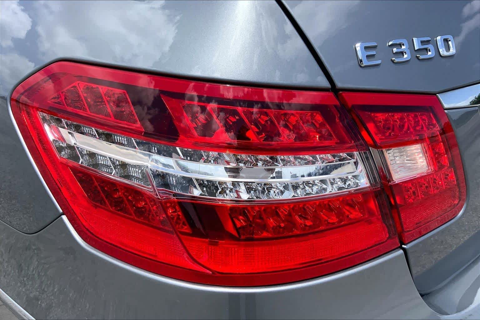 Used 2013 Palladium Silver Metallic Mercedes-Benz E 350 Luxury image 28