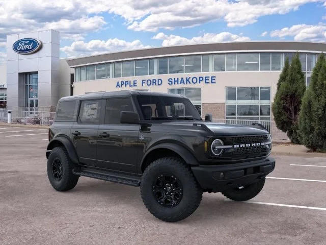 New 2026 Black Ford Outer Banks image 7