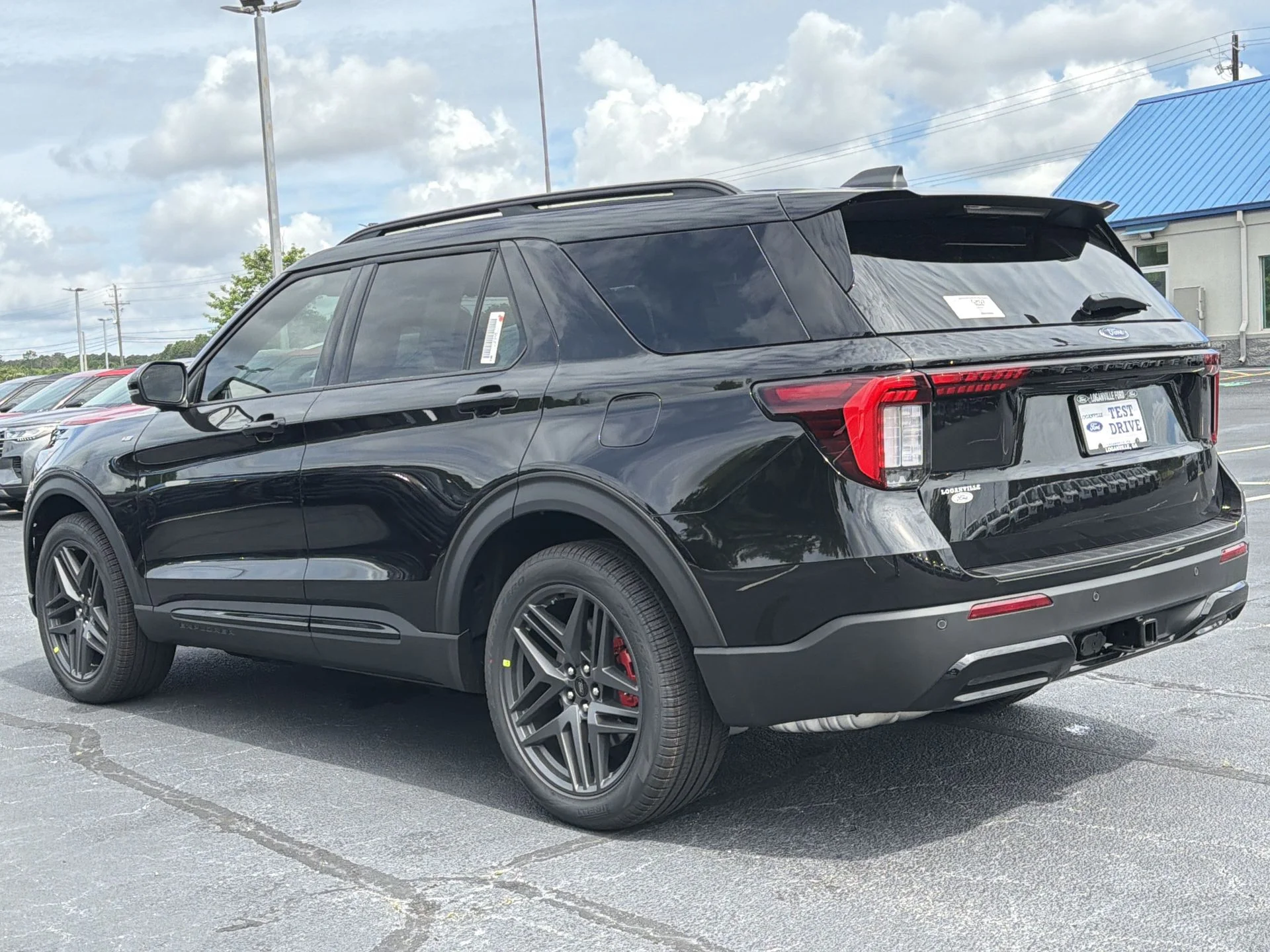 New 2026 Agate Black Metallic Ford ST-Line image 27