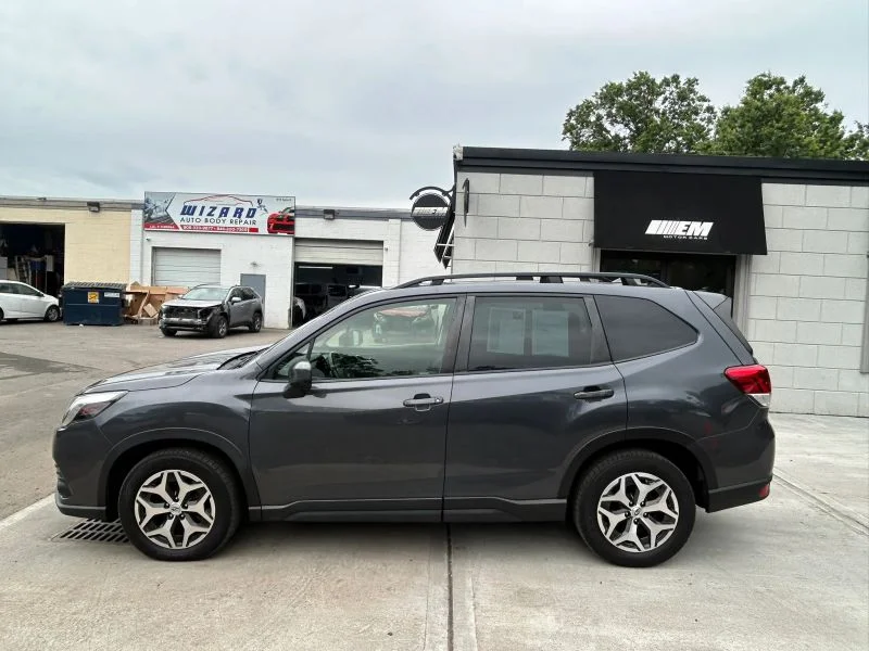 Used 2022 Gray Subaru Premium Sport Utility 4D image 6