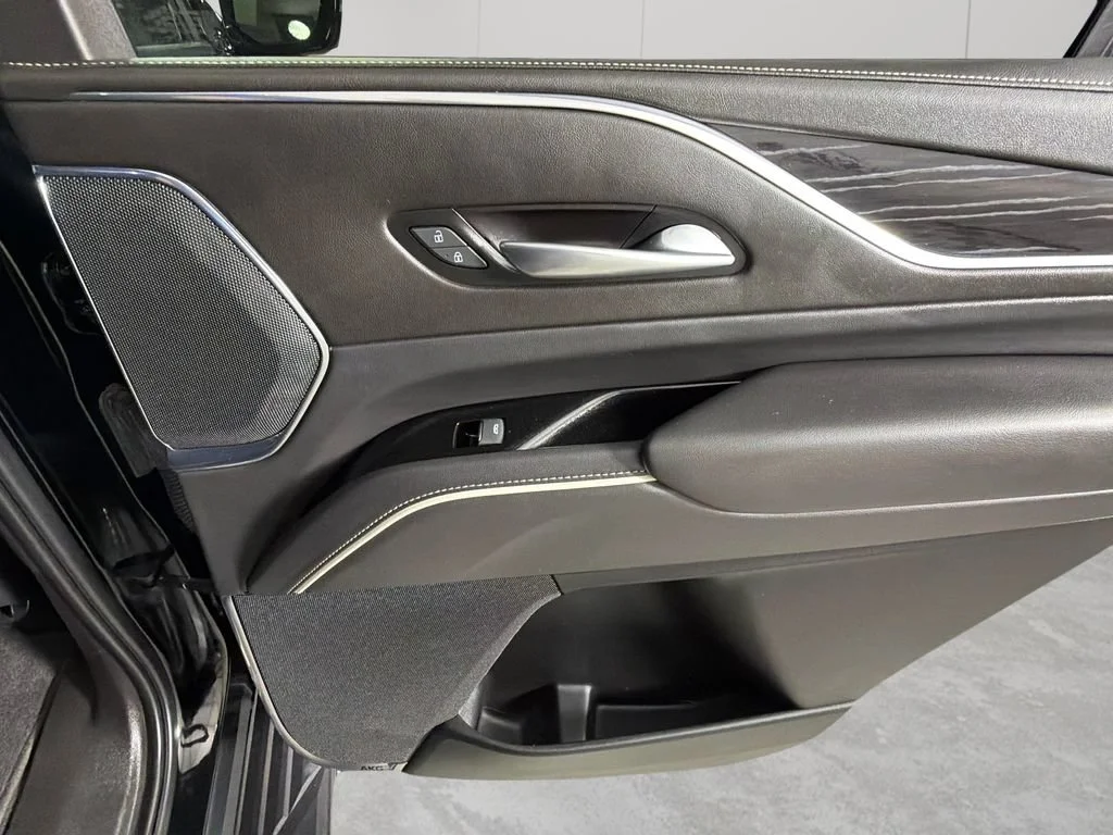 Used 2021 BLACK RAVEN Cadillac Sport image 39
