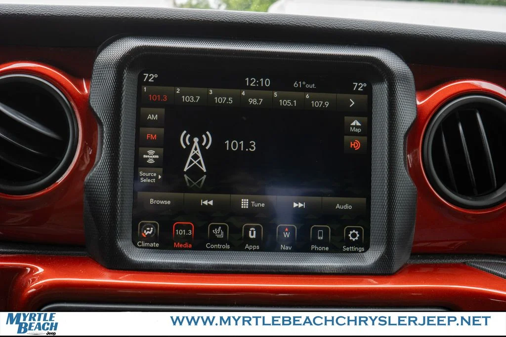 Used 2021 Black Clearcoat Jeep Sport image 18