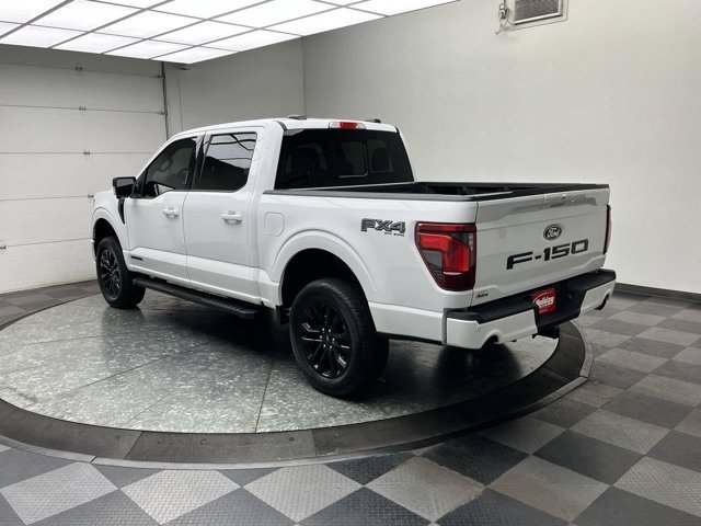 Used 2024 Oxford White Ford XLT image 2