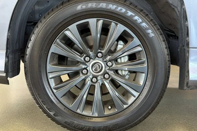 Used 2023 Nebula Gray Pearl Lexus 460 image 38