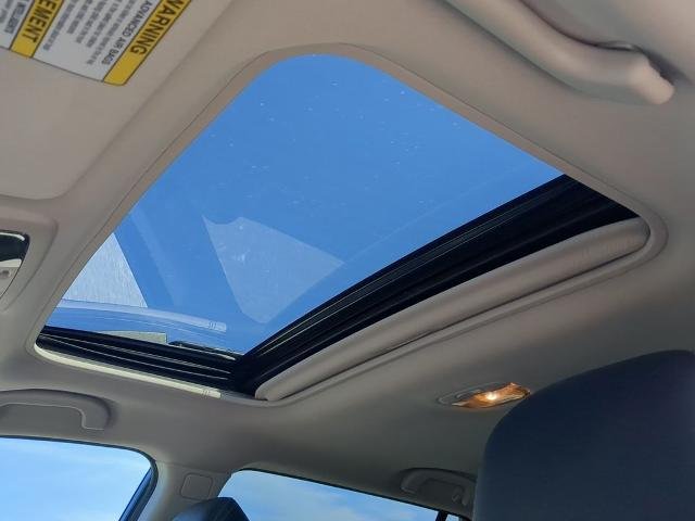 Used 2016 Twilight Blue Metallic Subaru  image 24