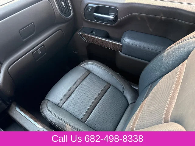 Used 2023 White GMC Denali image 16