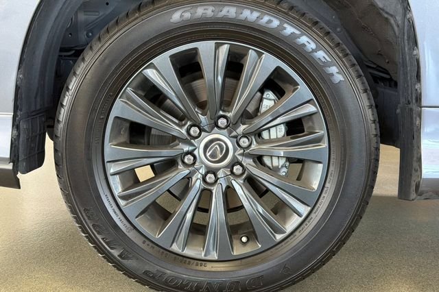 Used 2023 Nebula Gray Pearl Lexus 460 image 38
